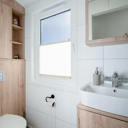펜션 Ostseecamp Luebecker Bucht Haus 